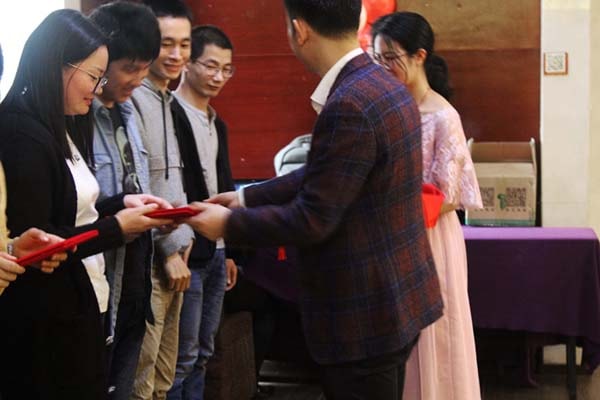 很棒的海藍家人 很棒的海藍家人